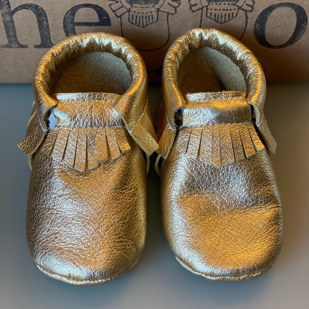 Hello Moccs Moccasins